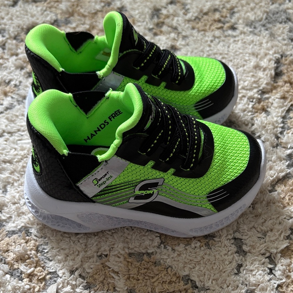Skechers Kids' light up Neon Green and Black Sneakers